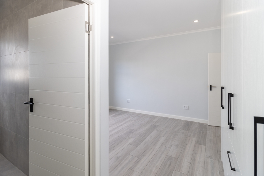 3 Bedroom Property for Sale in Sandown Western Cape